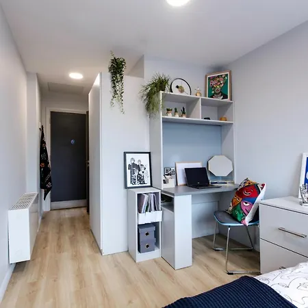 Yugo Explore - Kavanagh Court