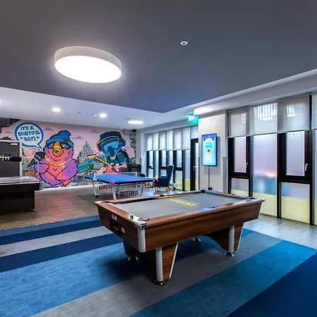 Yugo Explore - Kavanagh Court