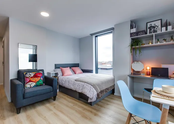 Yugo Explore - Kavanagh Court *